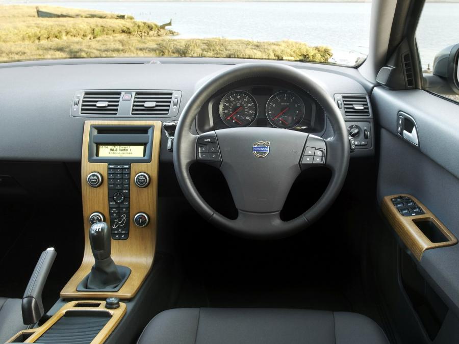  Volvo V50 2007 года  (UK) (фото 14 из 15)